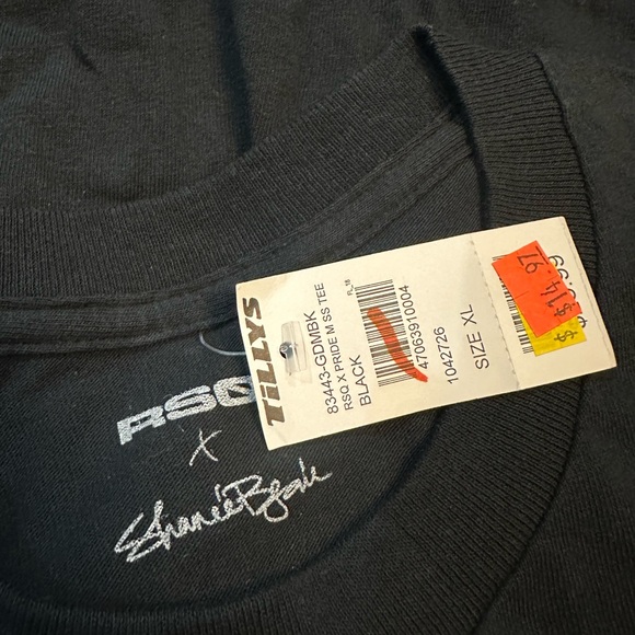 LGBTQ Shirt Lot — 8 pieces - Picture 8 of 11